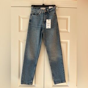 NWT Zara Blue Mom-Fit Jeans